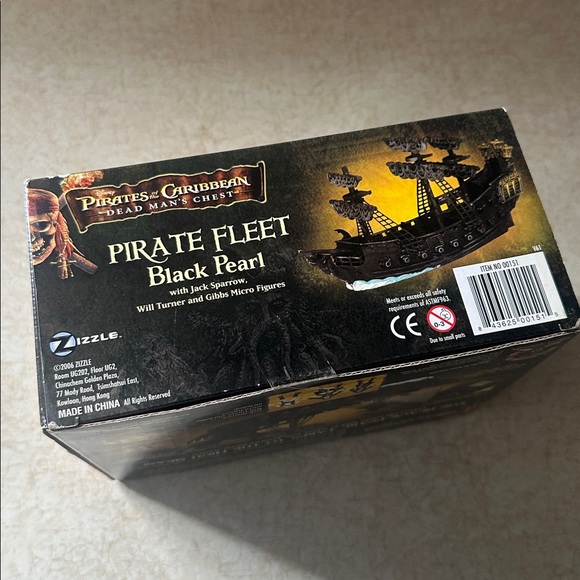 Zizzle Pirates of The Caribbean Dead Man’s Chest Pirate Fleet Black Pearl 2006 - Picture 5 of 6